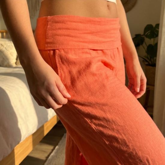 Profitez aujourd'hui seulement d'une réduction de 70 % sur le pantalon corail.