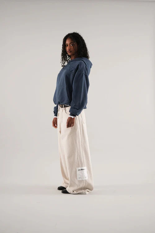 Profitez aujourd'hui seulement de 70 % de réduction sur le sweat à capuche Tonal Statement