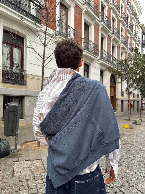 Profitez aujourd'hui seulement de 70 % de réduction sur le sweat à capuche Tonal Statement